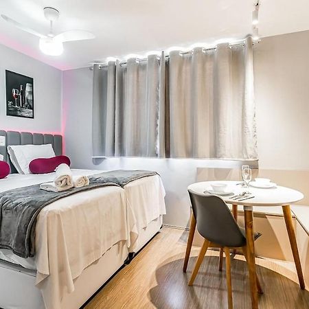 Rubi Studio No Bras Com Piscina - Metro Bras São Paulo Ngoại thất bức ảnh