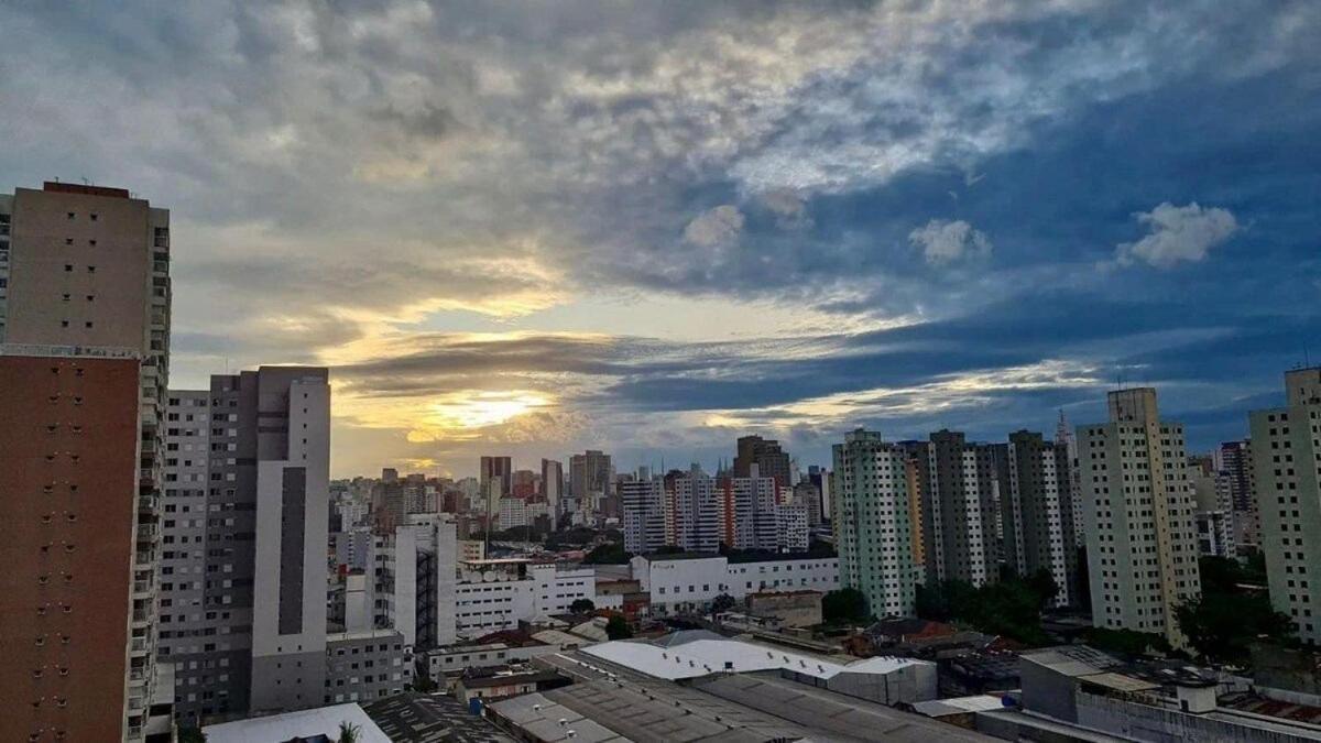 Rubi Studio No Bras Com Piscina - Metro Bras São Paulo Ngoại thất bức ảnh