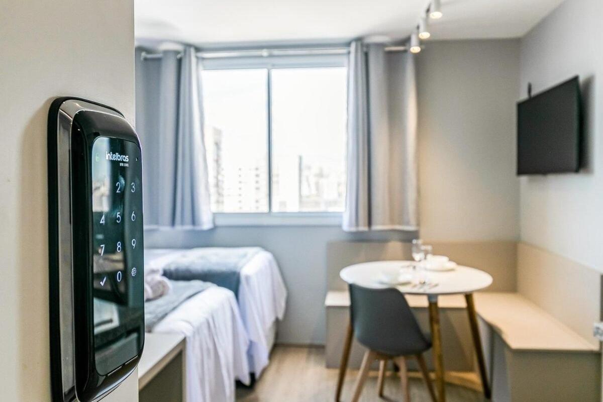 Rubi Studio No Bras Com Piscina - Metro Bras São Paulo Ngoại thất bức ảnh